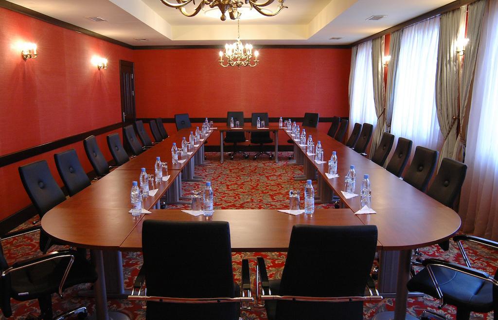 Hotel Intourist Palace Batumi Eksteriør bilde